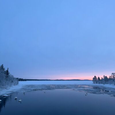1063