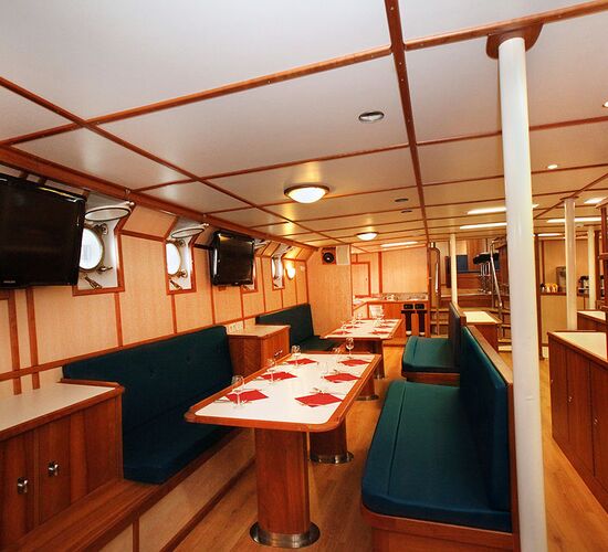 © ship rembrandt van rijn