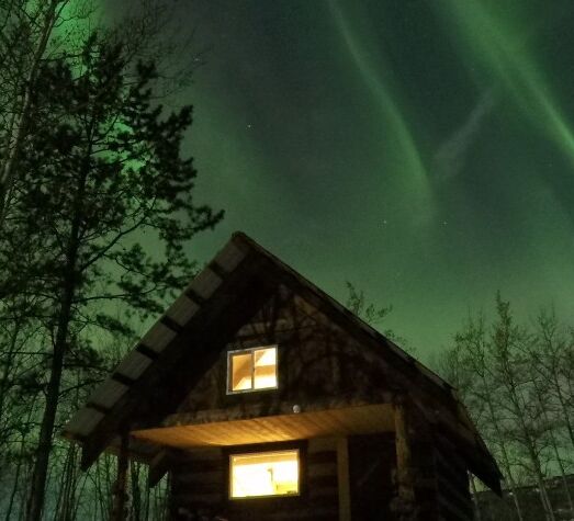 Nordlichtmagie im Yukon © Northern Tales