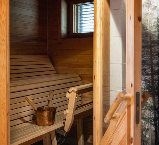 © sauna room harriniva