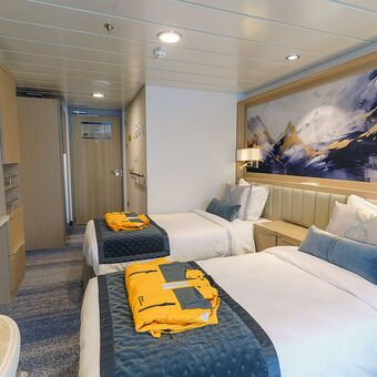 © ship ocean explorer