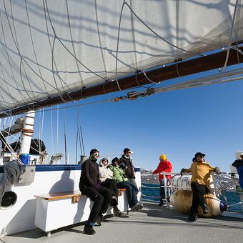 © ship rembrandt van rijn