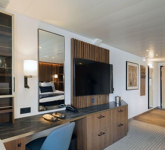 Deluxe Suite mit Balkon © ship ultramarine