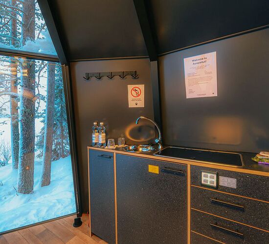 Aurora Hut - Glamping under the Northern Lights © aurorahut