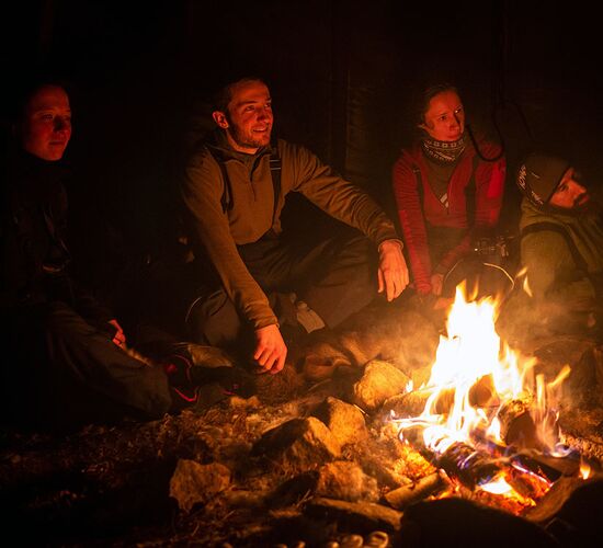Weihnachts- und Silvesterspezial mit Huskys und Rentieren © frosty trails
