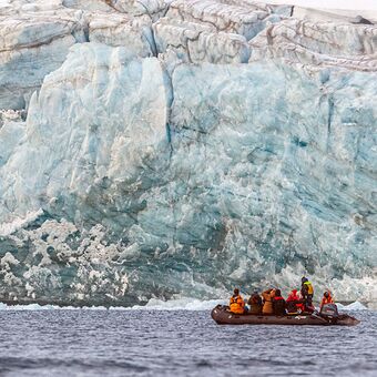© complete east greenland