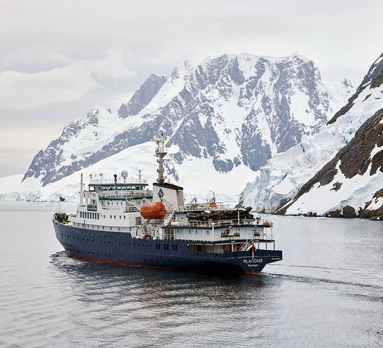 m/v Plancius © ship plancius