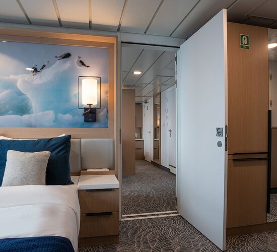 © ship ocean albatros