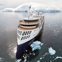 © ship ocean explorer