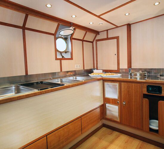 © ship rembrandt van rijn