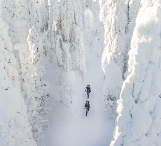 Family Christmas Holidays in Southern Lapland © hikesntrails