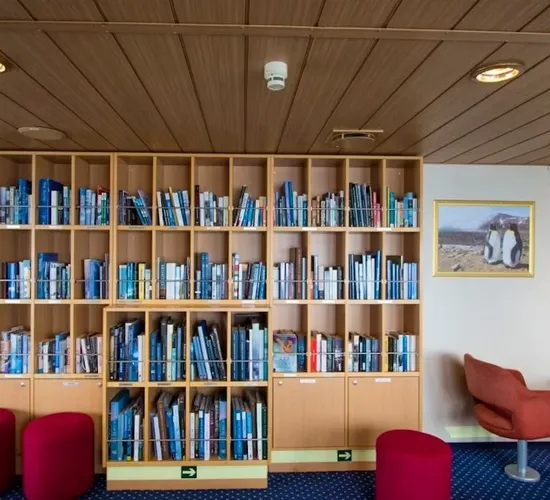 Library © ocean nova