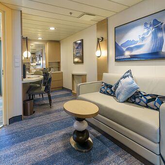 © ship ocean explorer