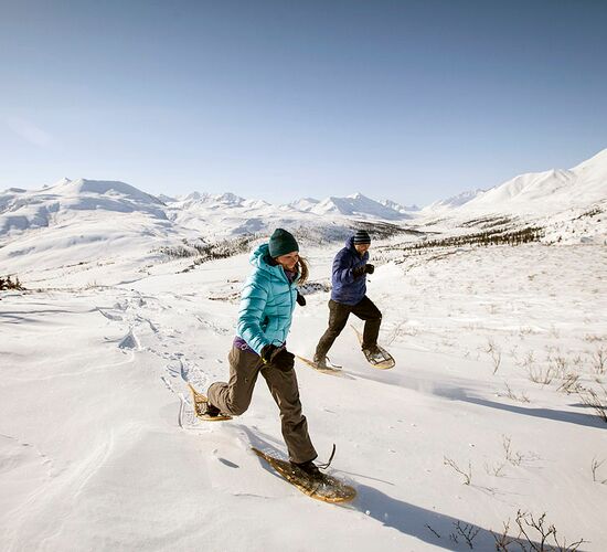 Over the ice road and to the Arctic Sea © Arctic Range Adventures