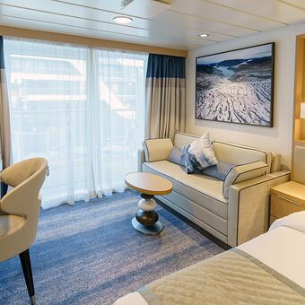 © ship ocean explorer