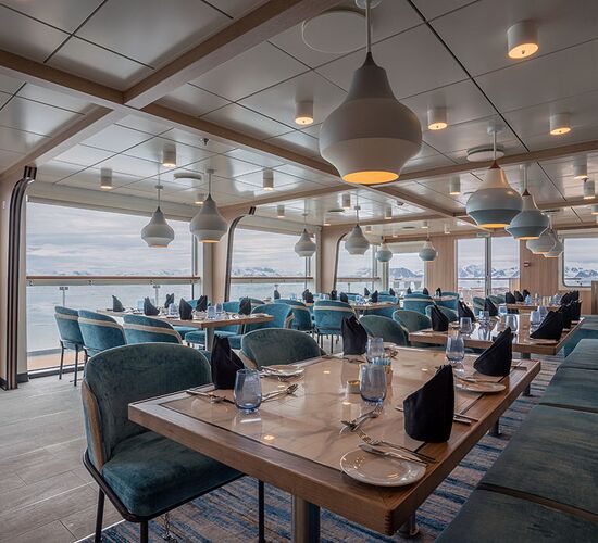 Fridtjof Nansen Restaurant © ship ocean albatros