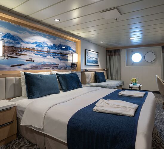 Kabine mit Bullauge für 3 Personen © ship ocean albatros