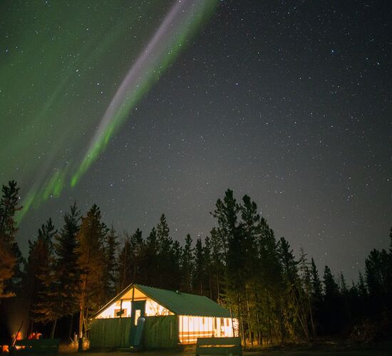 Nordlichtmagie im Yukon © Northern Tales