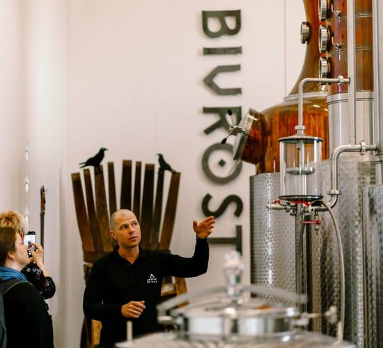 Daytrip to Aurora Spirit Distillery XLyngen © Aurora Spirit Distillery