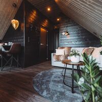 © accommodations
