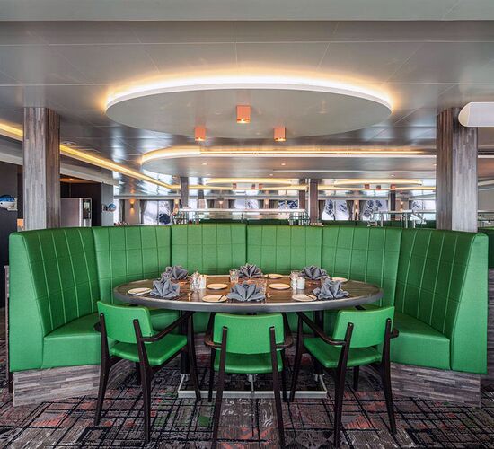 Dining Room © ship hondius