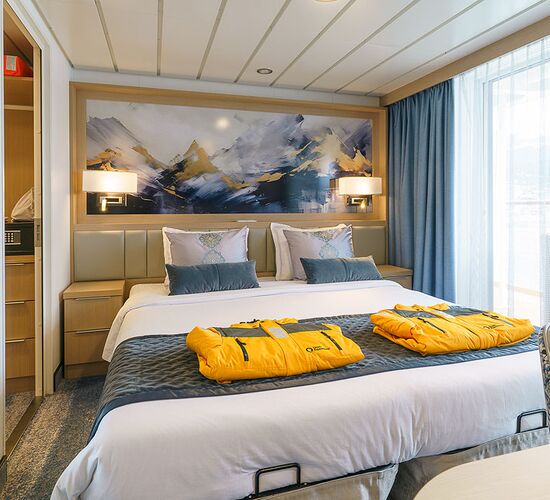 Penthouse Suite © ship ocean explorer