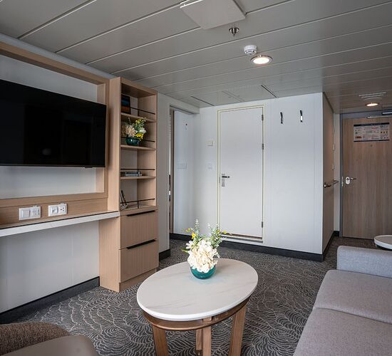 Freydis Suite © ship ocean albatros