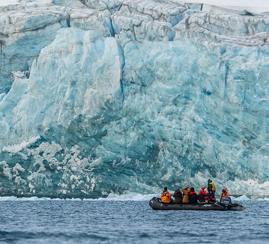 Svalbard In Depth - Land, Sea and Ice © ultimate greenland adventure