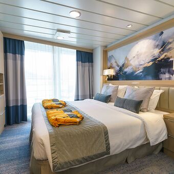 © ship ocean explorer