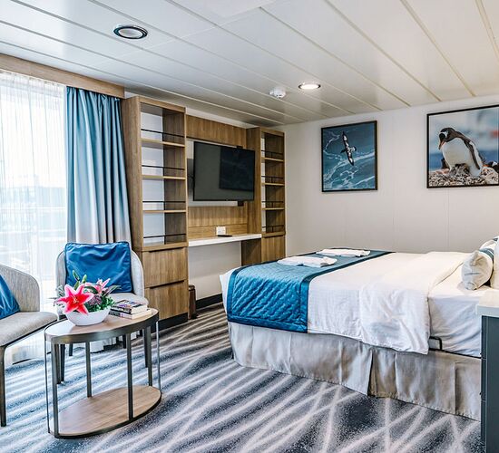 © ship ocean victory