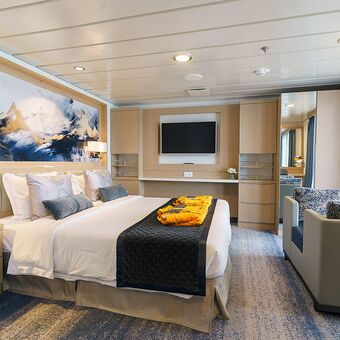 © ship ocean explorer