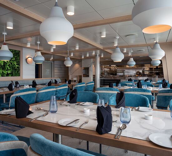 Fridtjof Nansen Restaurant © ship ocean albatros