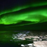 © Antarktis jenseits polarkreis wilkins schelfeis aurora australis
