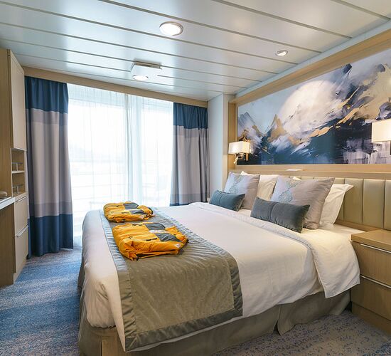 © ship ocean explorer