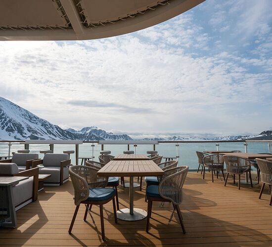 BBQ Deck © ship ocean albatros