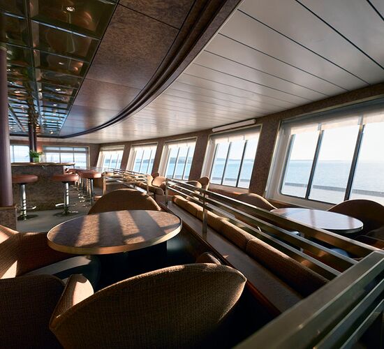 © ship heritage adventurer