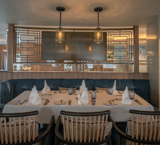 Jens Munk Restaurant © ship ocean albatros