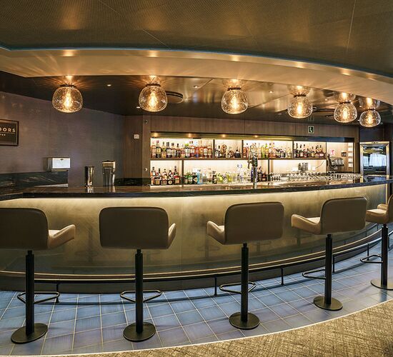 Ambassador Theater © ship ultramarine