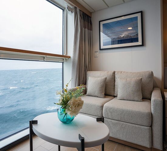 Kabine mit französischem Balkon © ship ocean albatros