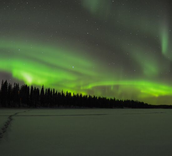 Family Christmas Holidays in Southern Lapland © hikesntrails