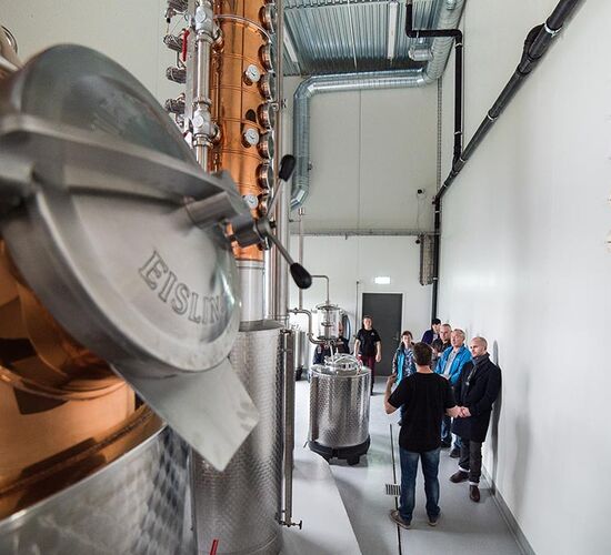 Besuch der Aurora Spirit Distillery XLyngen