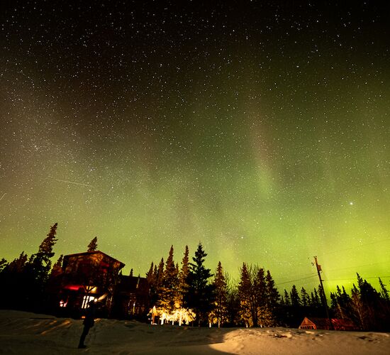 Wonderful Winter Experience in the Yukon © Mount LoganLodge