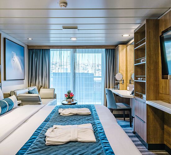 Superior Kabine mit Balkon © ship ocean victory