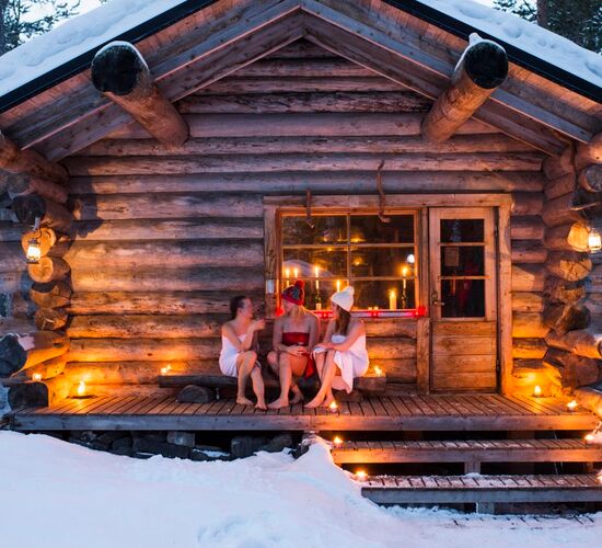 Northern Lights with Direct Flight © wilderness cabins