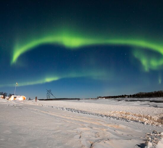 Northern Lights photography in Kukkola village © kukkolaforsen
