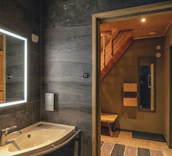 Wilderness Room mit Loft Harriniva © accommodation