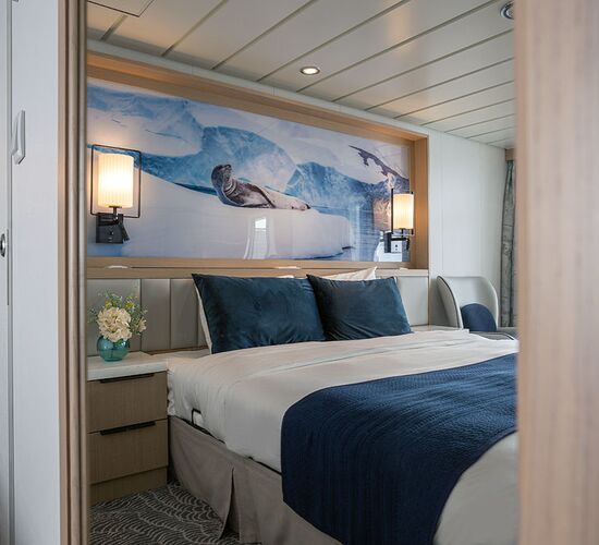 Freydis Suite © ship ocean albatros