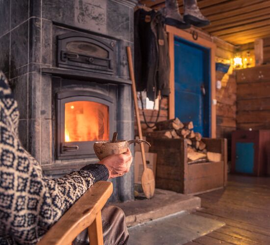 Northern Lights with Direct Flight © Harriniva Hotels & Safaris