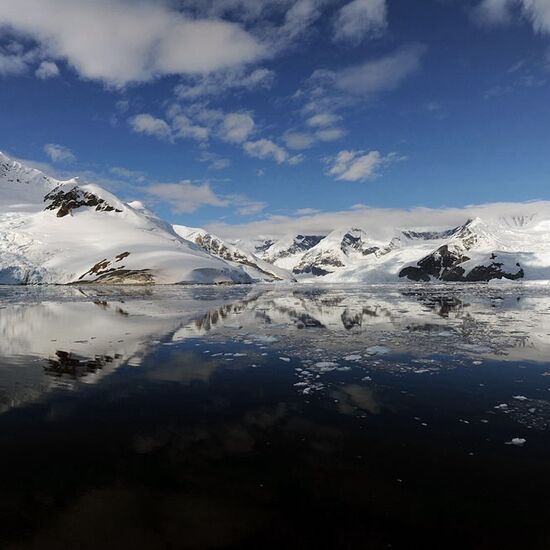 Nordspitzbergen Basecamp - Kajakfahren, Schneeschuhwandern, Wandern & Fotoworkshop © Antarktis Elefanteninsel Weddellmeer Polarkreis